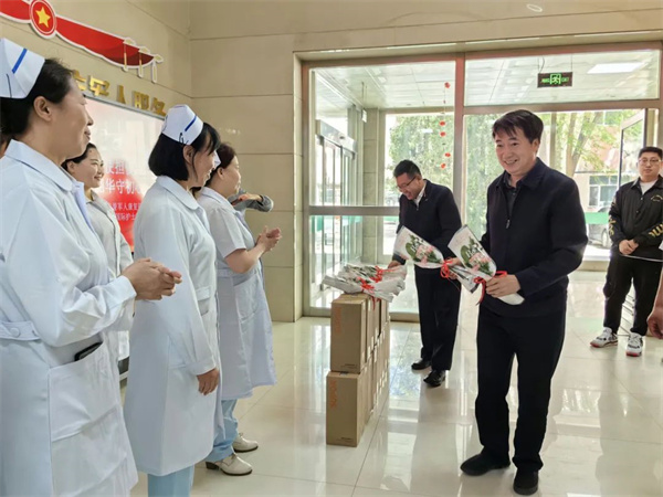 自治区荣誉军人康复医院热烈庆祝第113个国际护士节